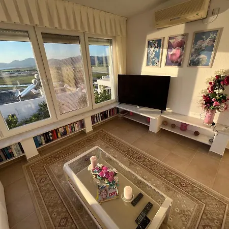 Bella Vista - Near The And Airport Vila